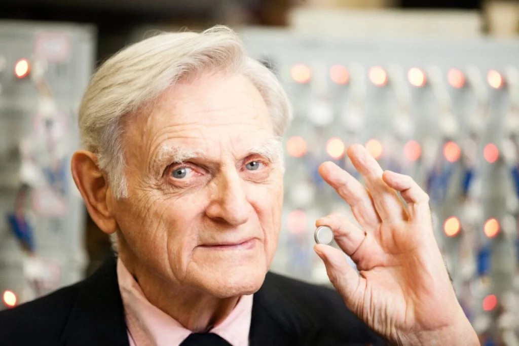 john b goodenough tutup usia di 100 tahun John B Goodenough tutup usia di 100 tahun