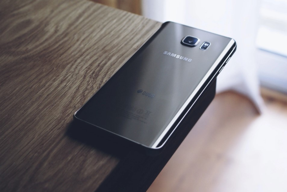 cara hapus aplikasi bawaan hp samsung tanpa root