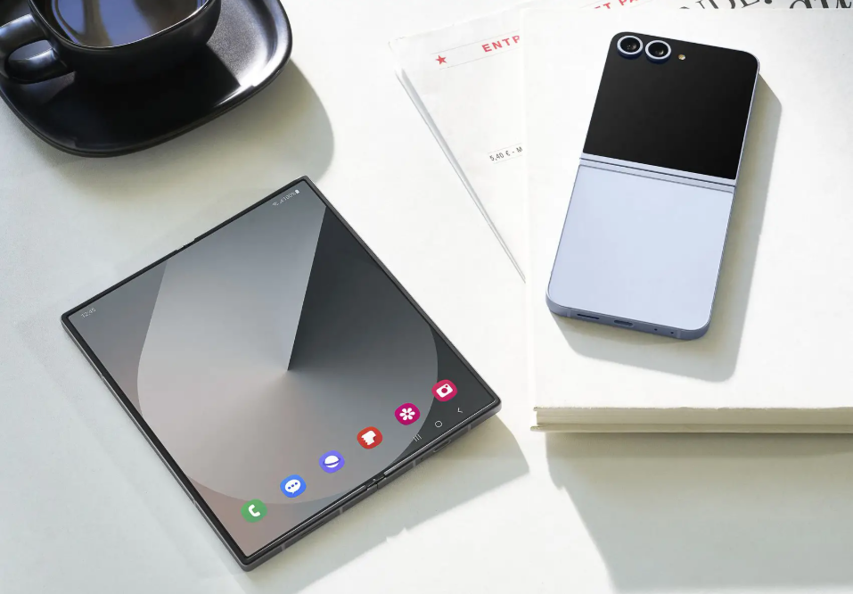 Galaxy Z Fold7 dan Flip7 Galaxy Z Fold7 dan Flip7