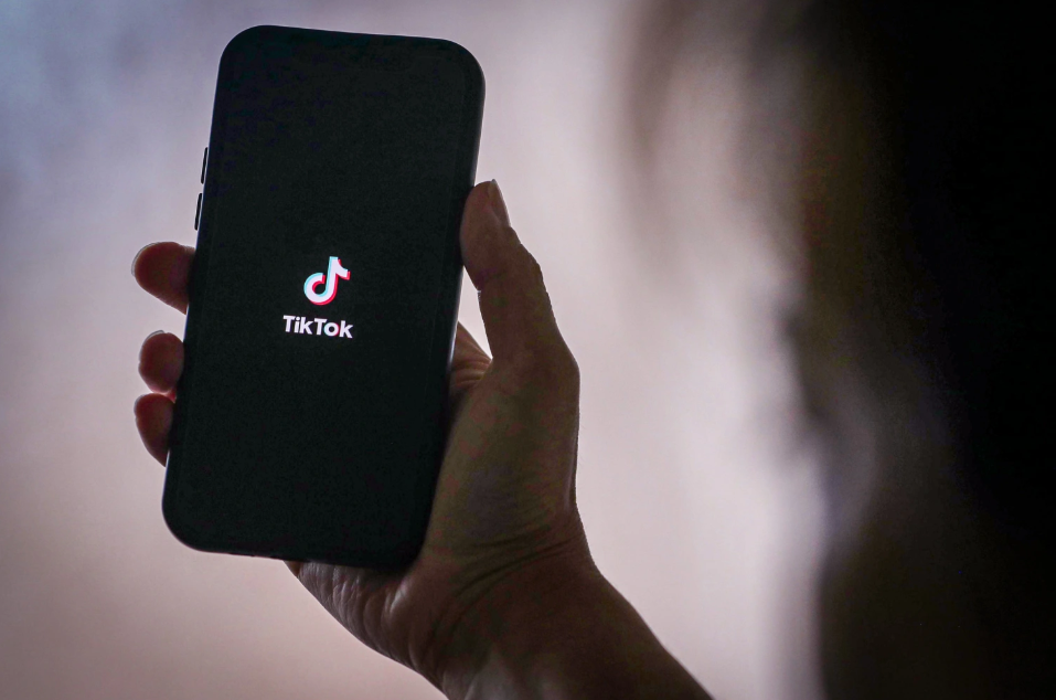 cara menyegarkan FYP TikTok cara menyegarkan FYP TikTok