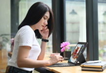Acer Perkenalkan Tablet dan Kacamata Canggih yang Fokus pada Produktivitas